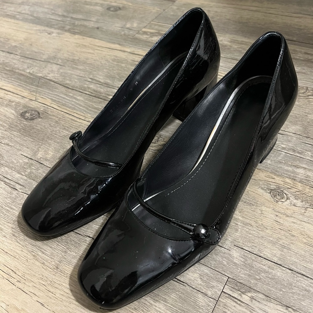 Stuart Weitzman Mary Jane